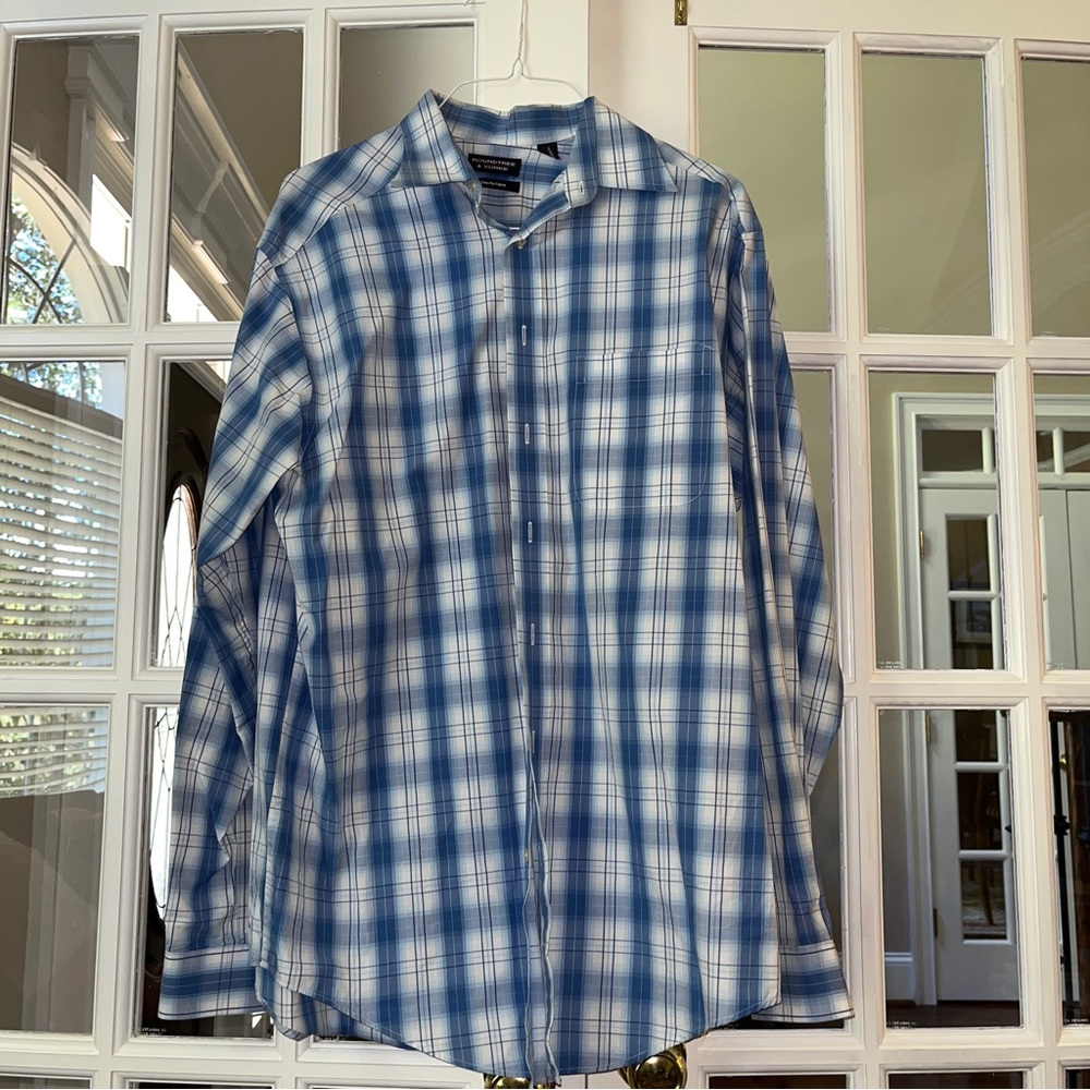 Roundtree & Yorke Blue Plaid Dress Shirt in Size LT